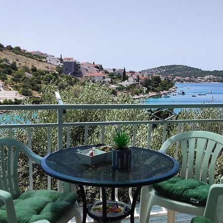 Rogoznica Seafront Apartment - Kalebova Luka Eksteriør bilde