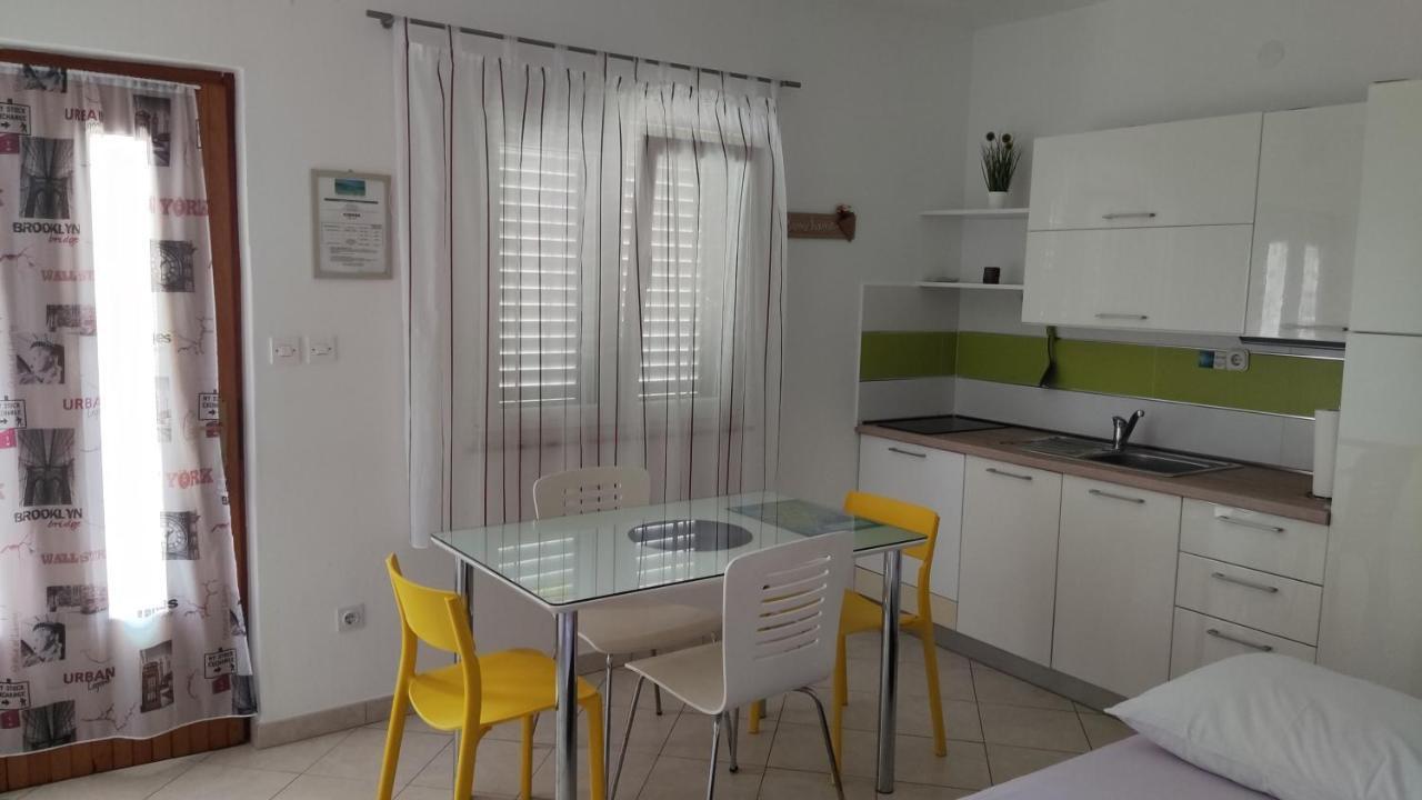 Rogoznica Seafront Apartment - Kalebova Luka Eksteriør bilde