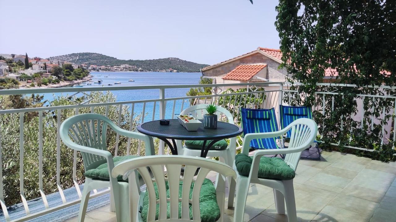 Rogoznica Seafront Apartment - Kalebova Luka Eksteriør bilde